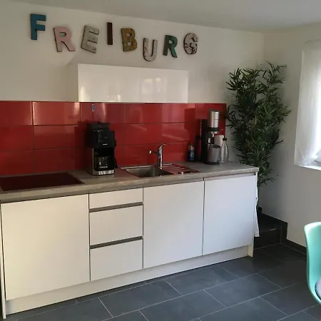 Bobbele Freiburg Zentrum Extérieur photo